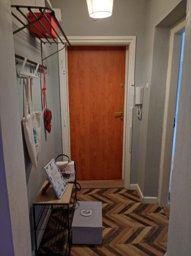 Room With A Balcony In The Very Center Of Warsaw Exterior photo